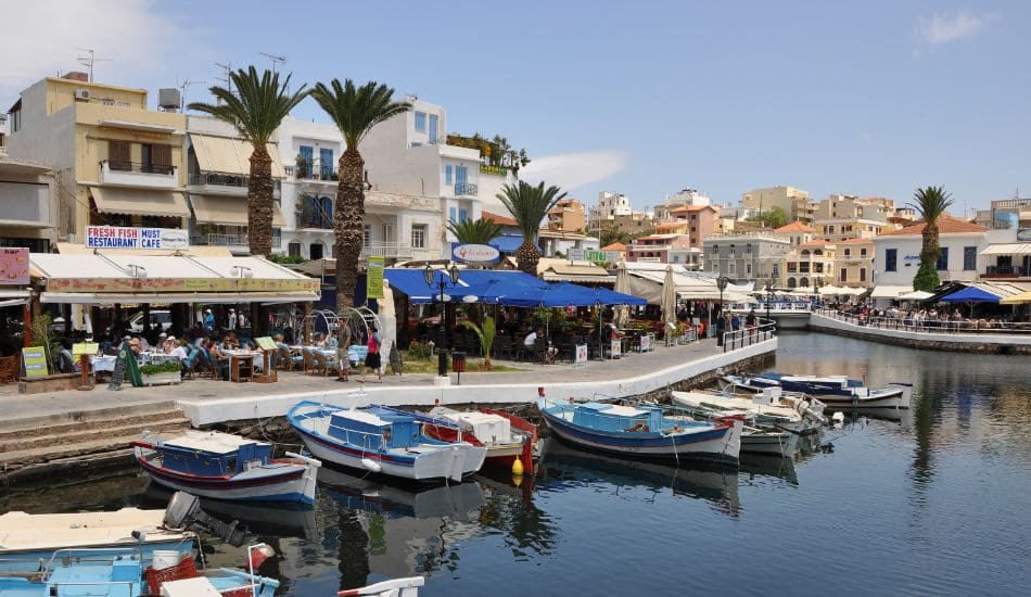 Stay365 προς Άγιο Νικόλαο με λεωφορείο